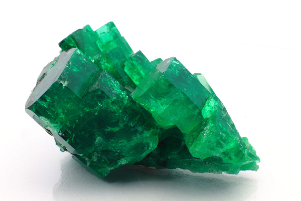 diamond alternatives emerald
